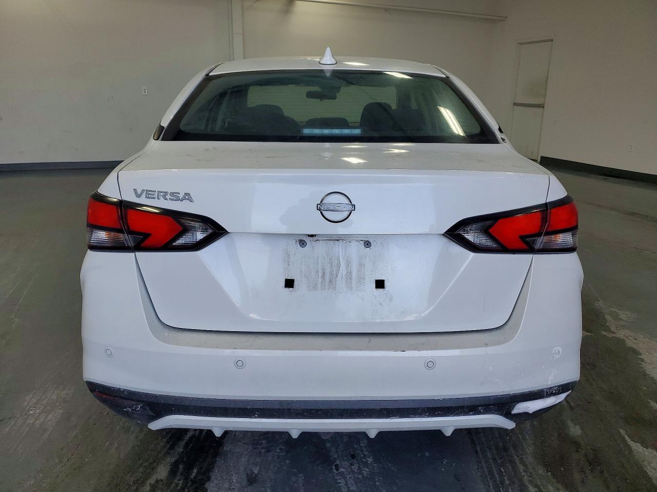 2025 NISSAN VERSA