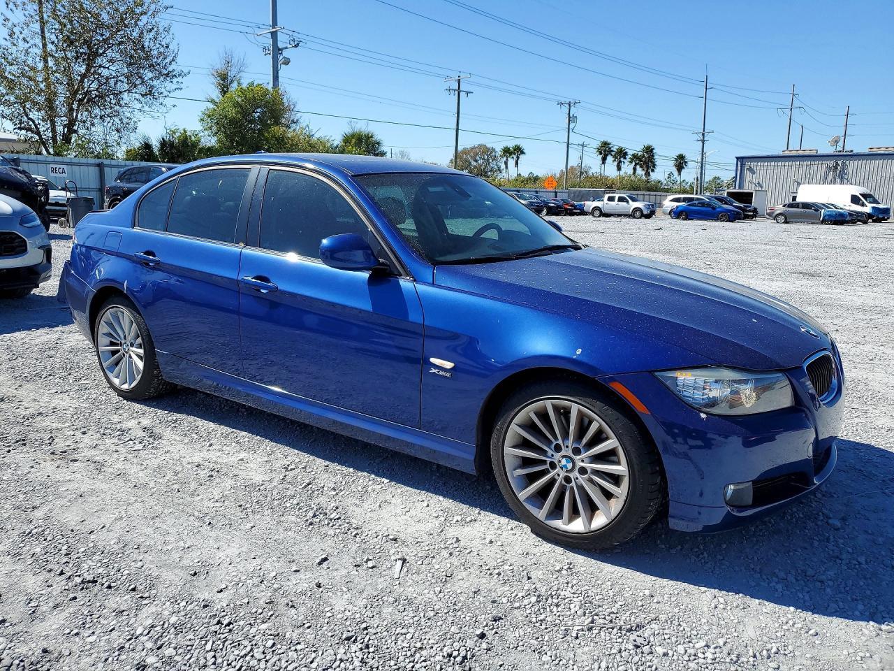 2010 BMW 3 SERIES