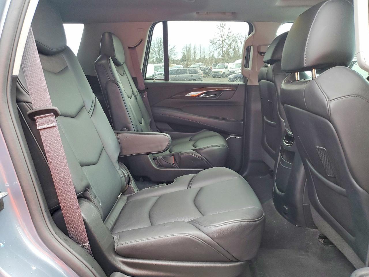 2016 CADILLAC ESCALADE