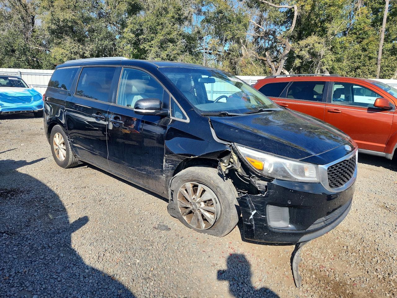 2017 KIA SEDONA