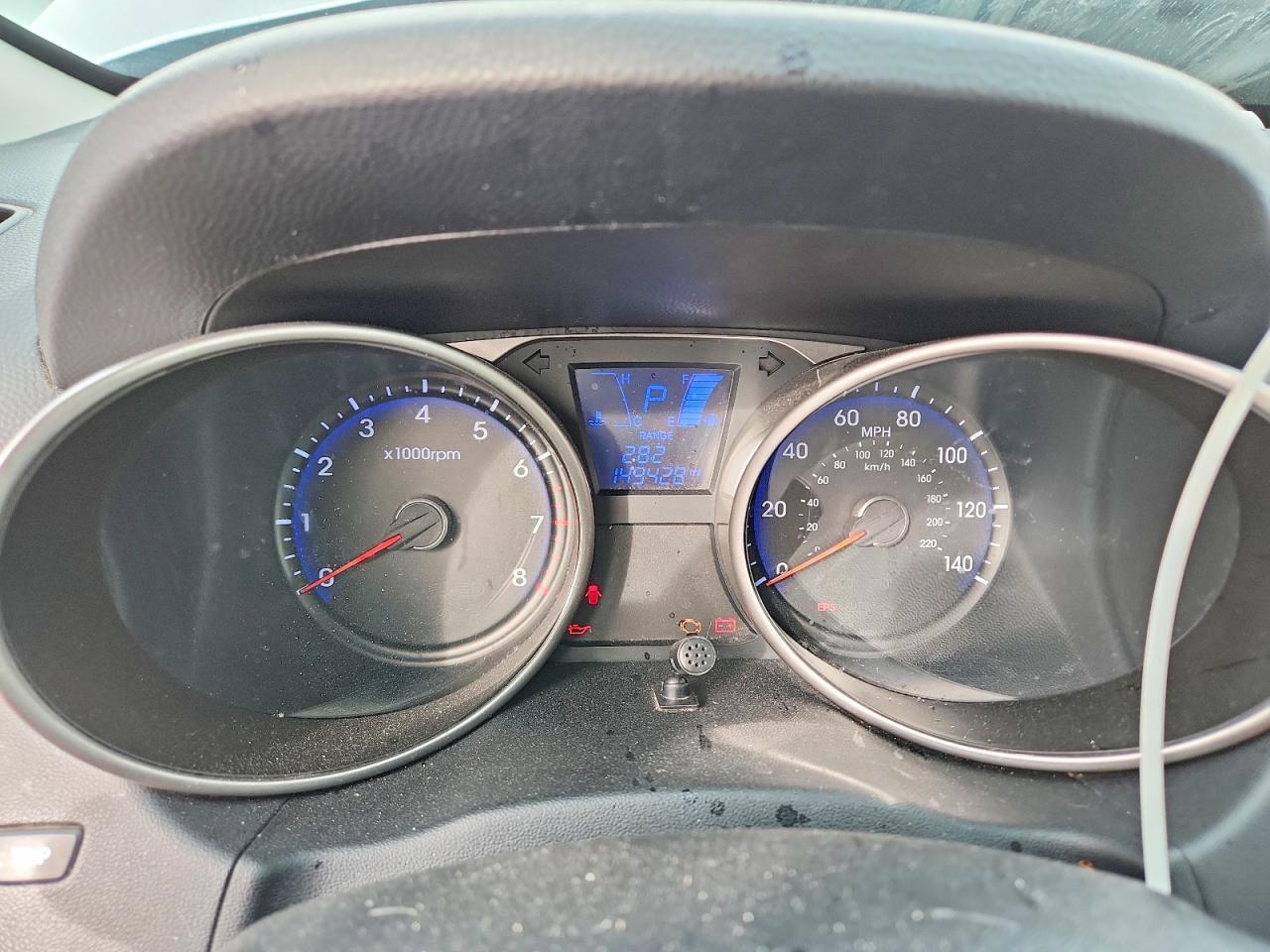2010 HYUNDAI TUCSON