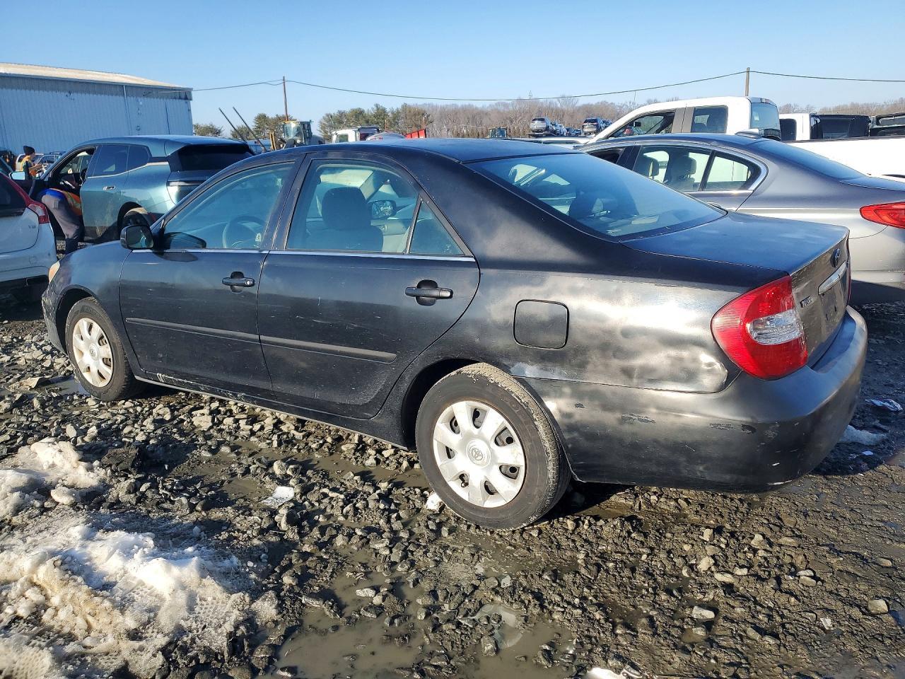 2004 TOYOTA CAMRY