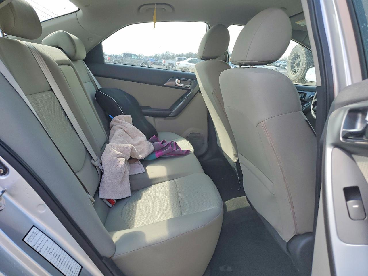 2013 KIA FORTE