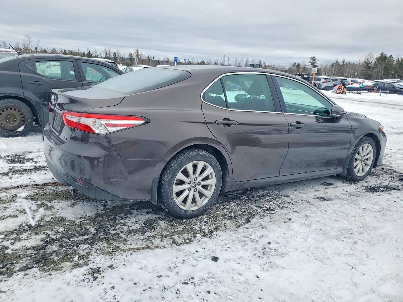 2018 TOYOTA CAMRY