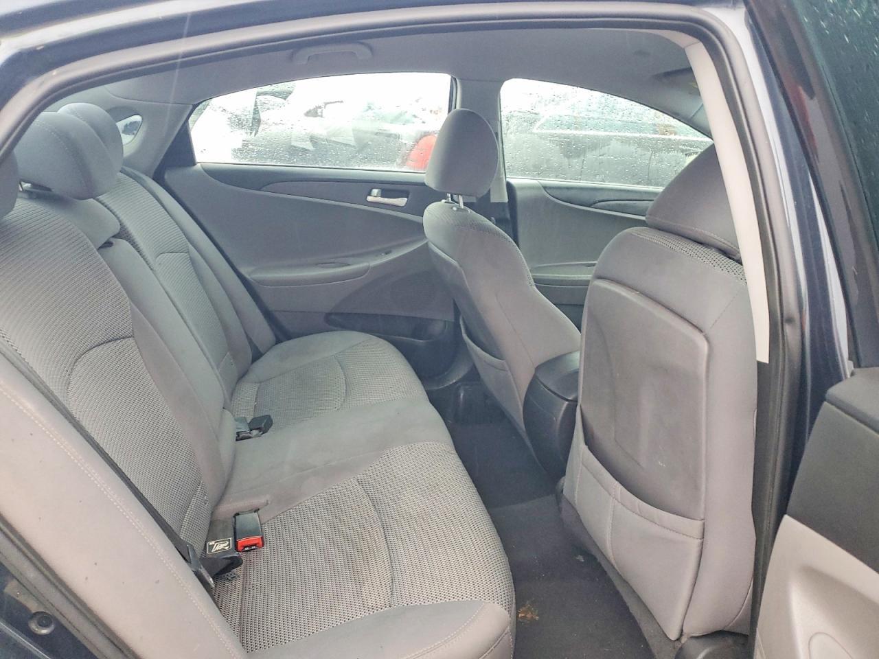 2011 HYUNDAI SONATA