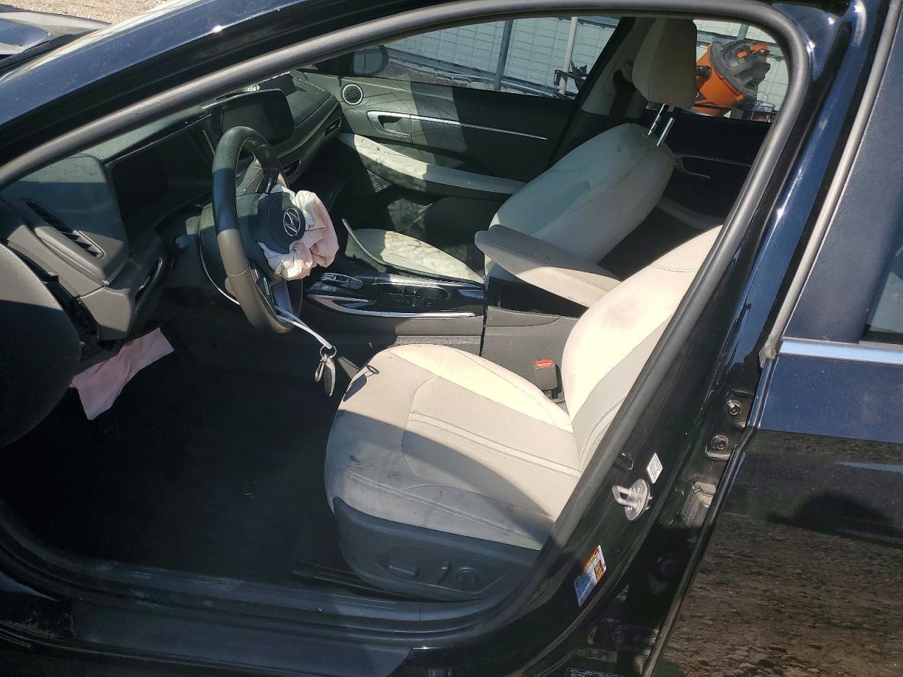 2023 HYUNDAI SONATA
