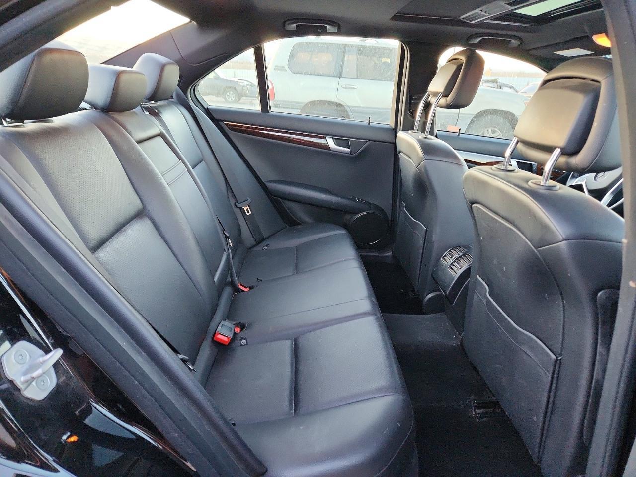 2012 MERCEDES-BENZ C-CLASS