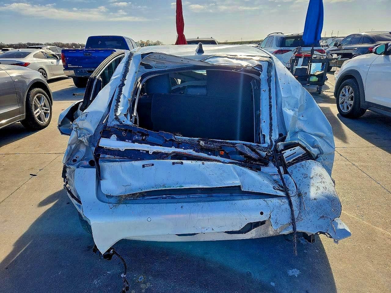2025 TOYOTA PRIUS