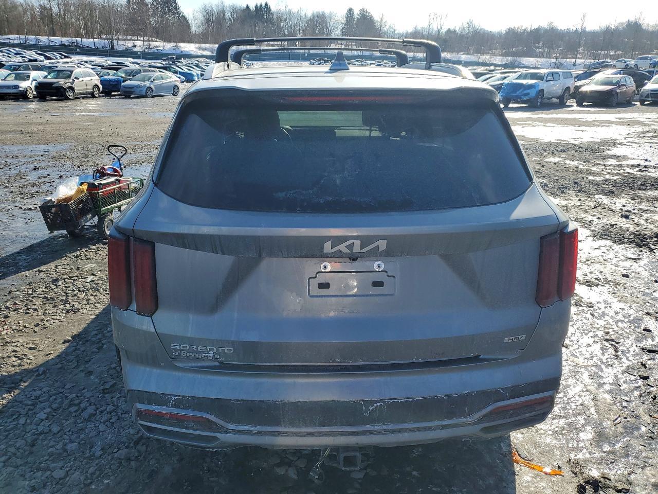 2023 KIA SORENTO