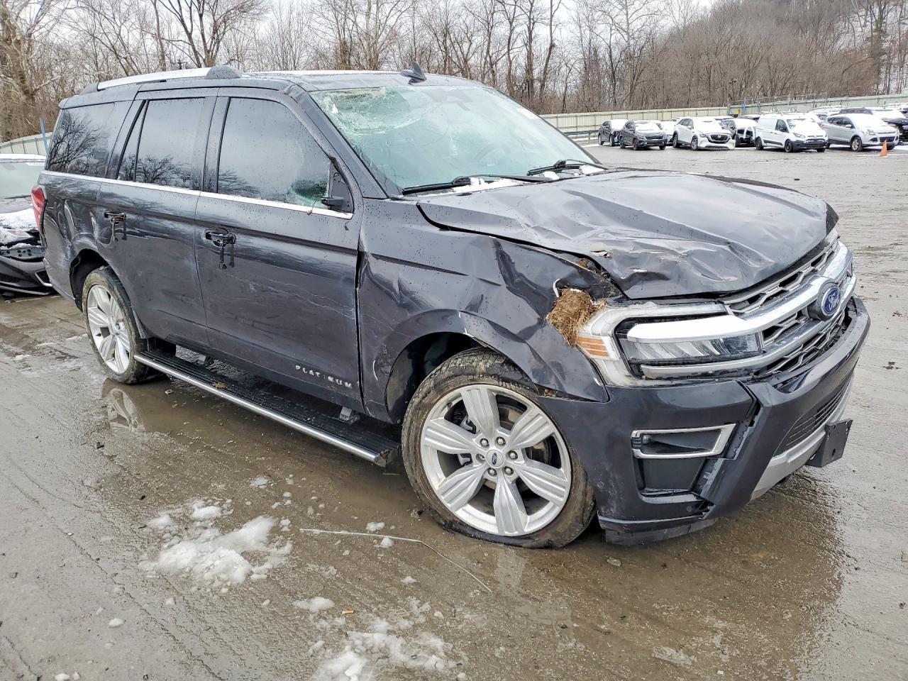 2024 FORD Expedition