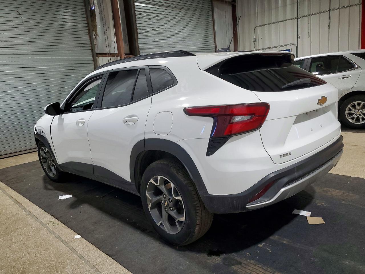 2025 CHEVROLET TRAX