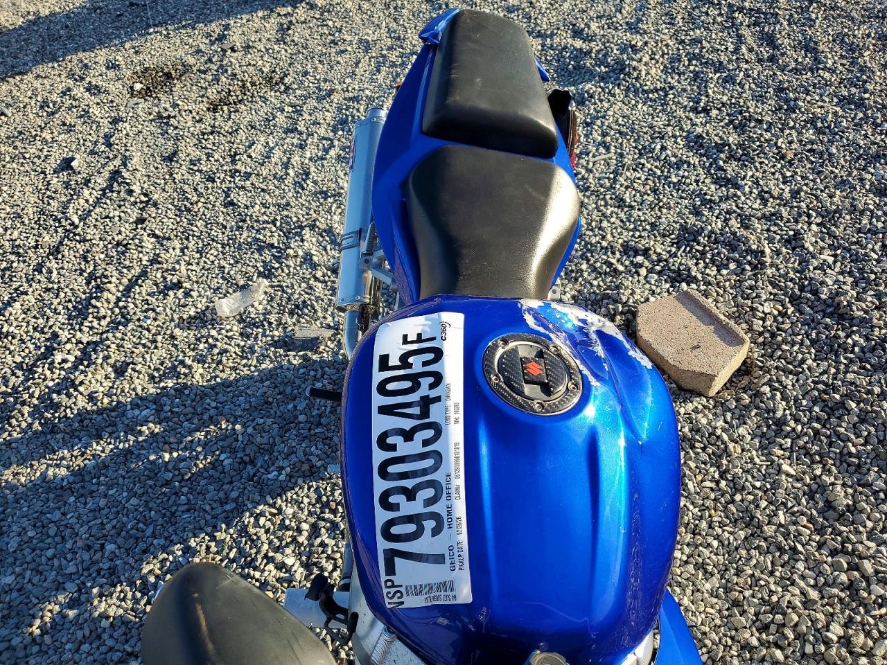 2004 SUZUKI Sv650