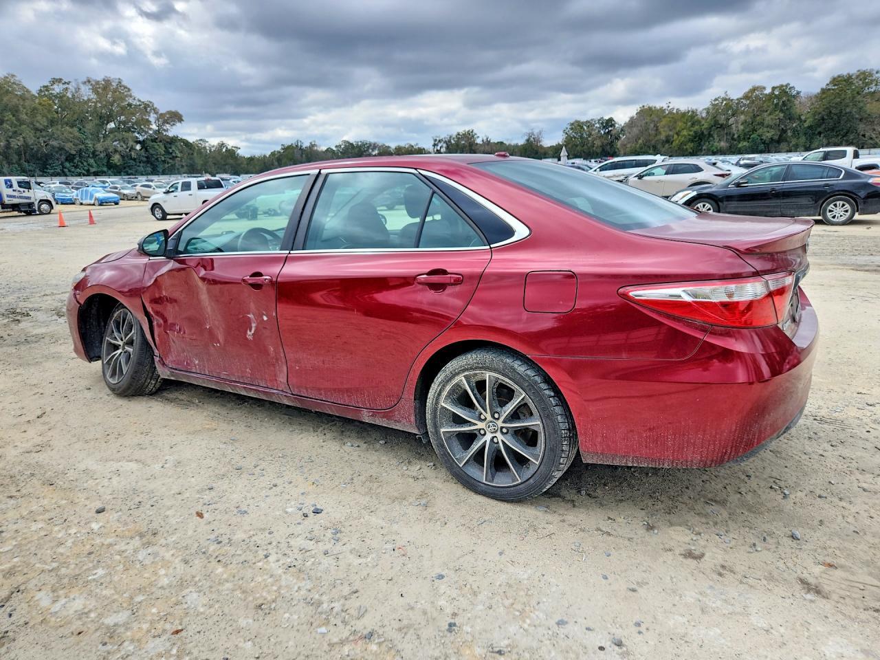 2017 TOYOTA CAMRY