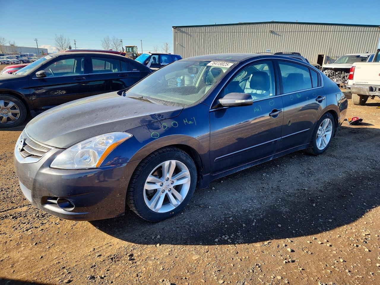 2011 NISSAN ALTIMA