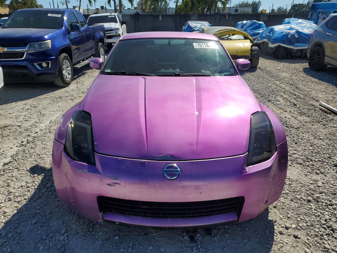 2004 NISSAN Z