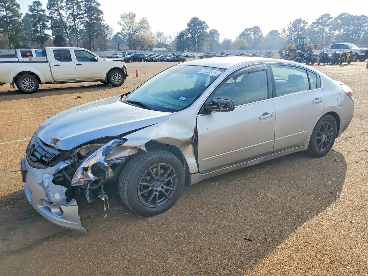 2012 NISSAN ALTIMA