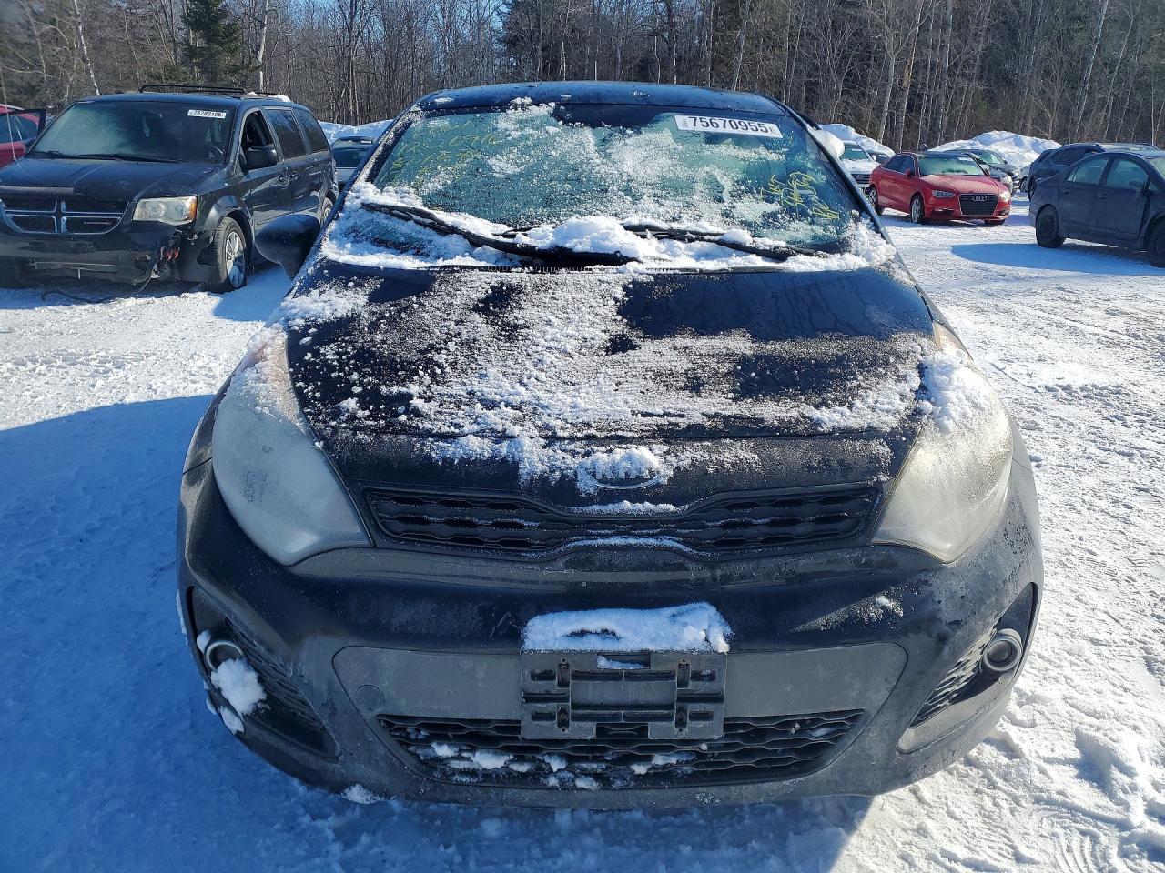 2013 KIA RIO