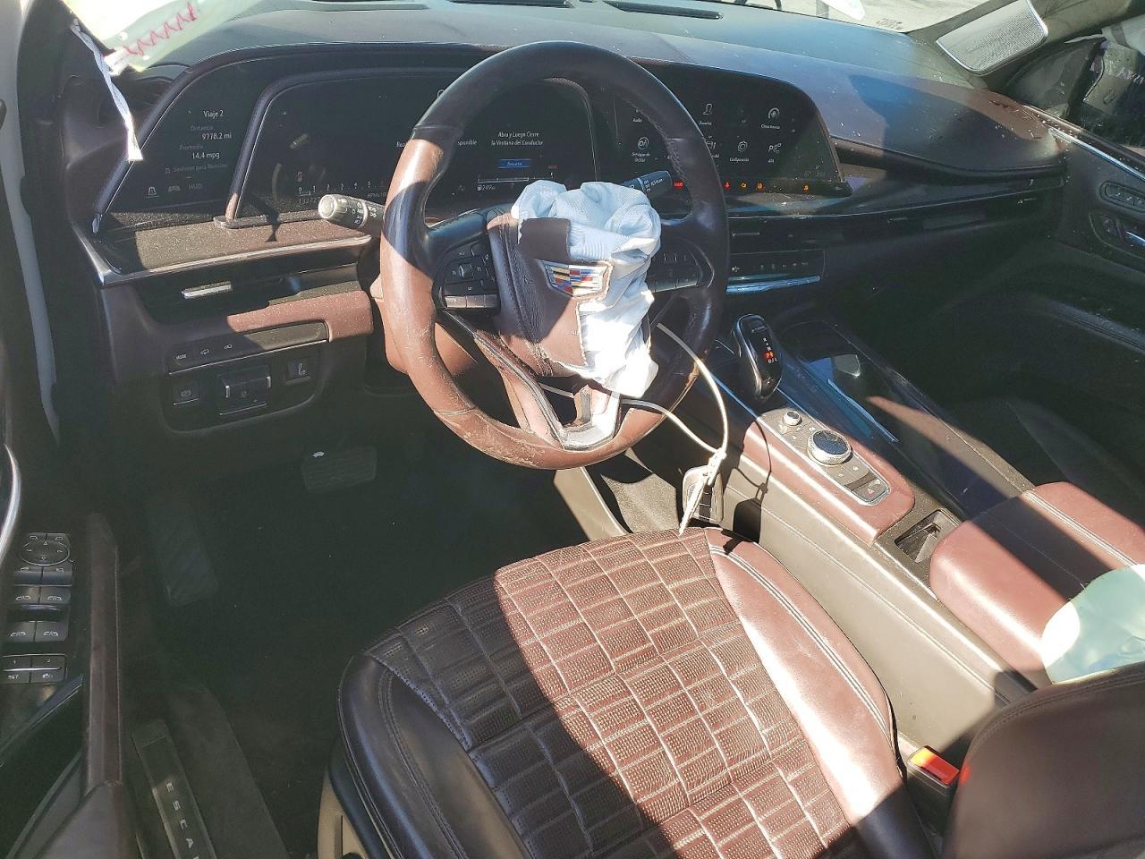 2021 CADILLAC Escalade ESV