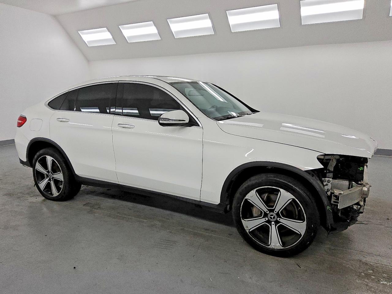 2017 MERCEDES-BENZ GLC-Class