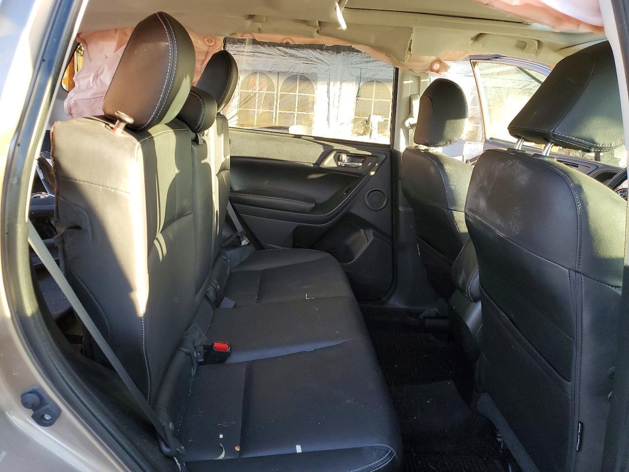 2015 SUBARU FORESTER