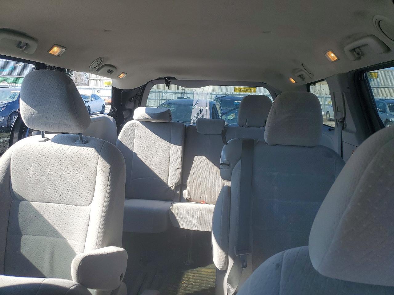 2017 TOYOTA SIENNA