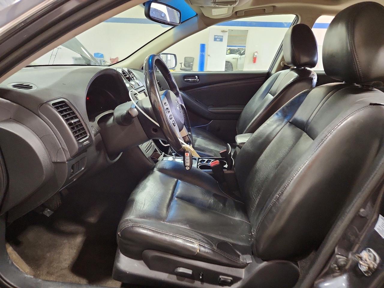 2009 NISSAN ALTIMA