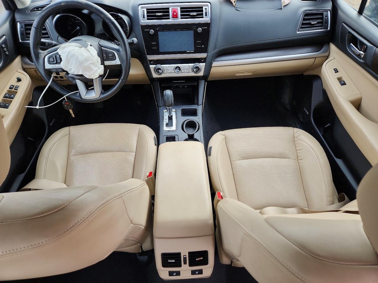 2015 SUBARU Legacy