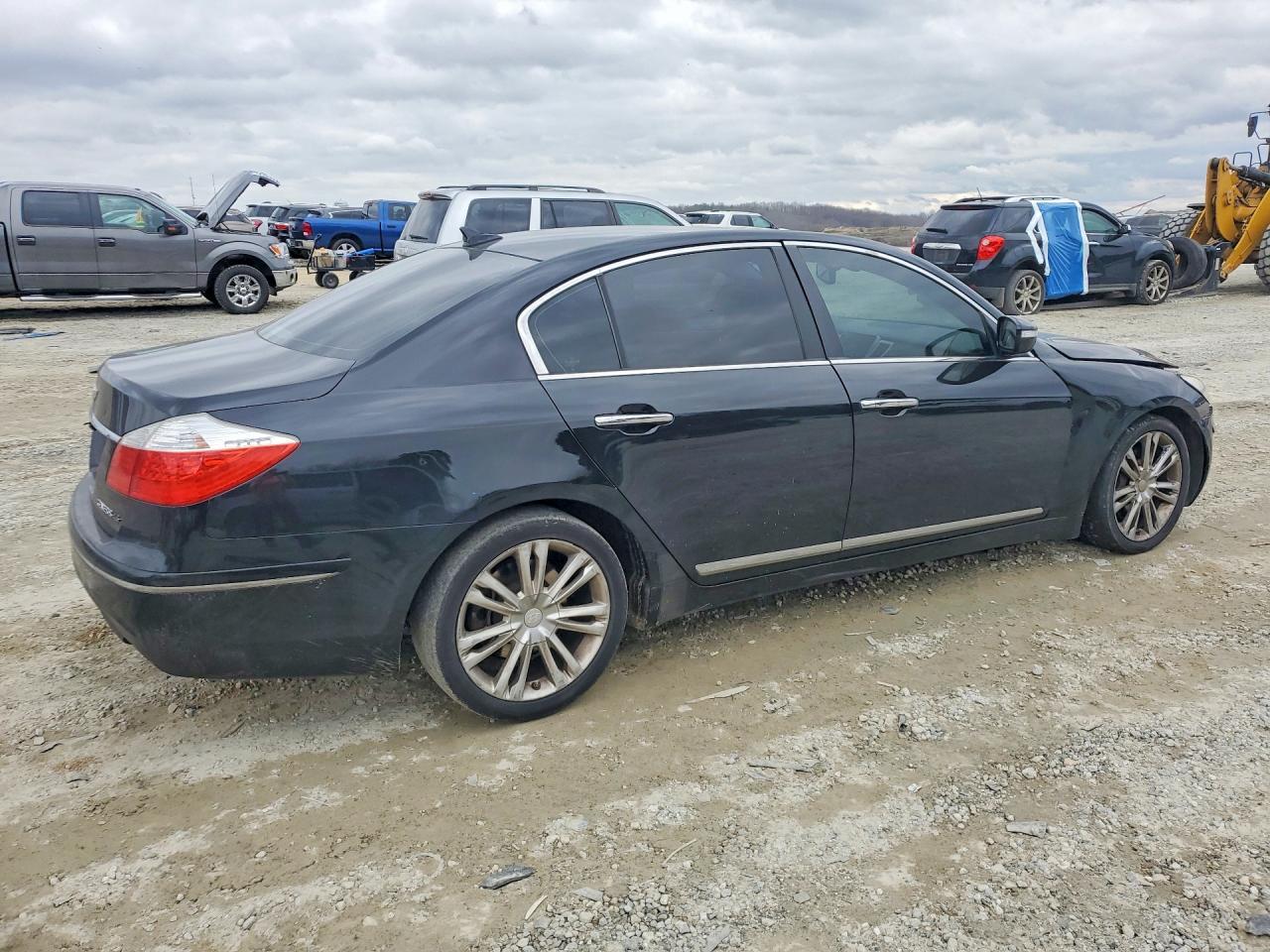 2009 HYUNDAI GENESIS