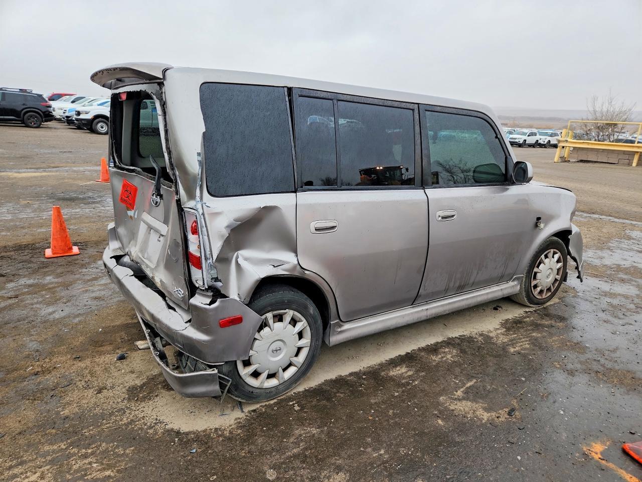 2006 SCION xB