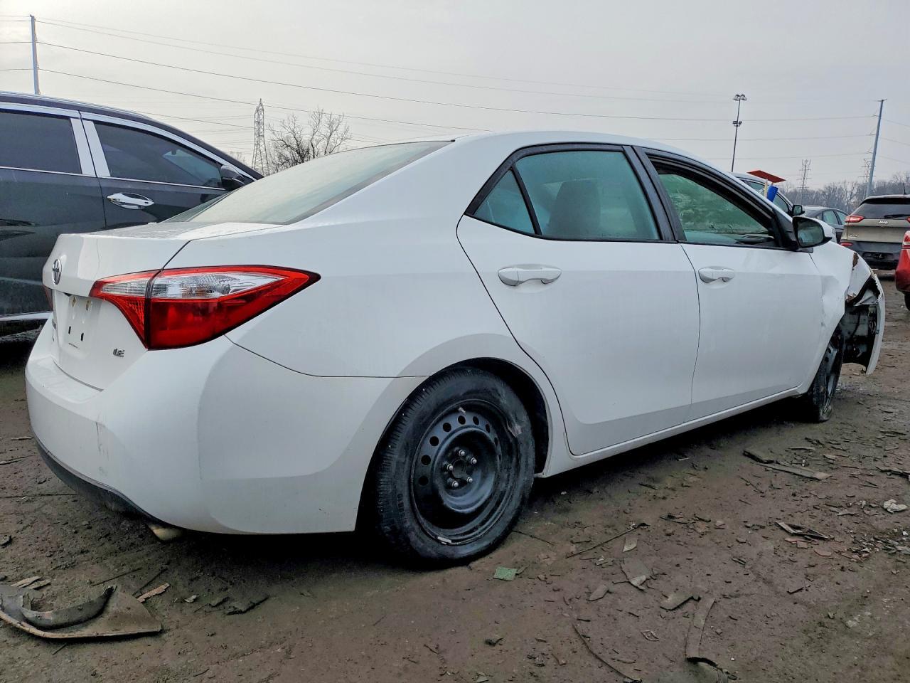 2015 TOYOTA COROLLA