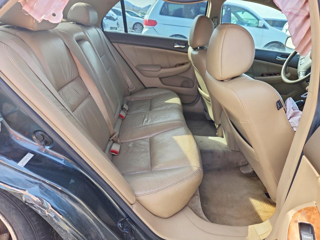 2004 HONDA ACCORD