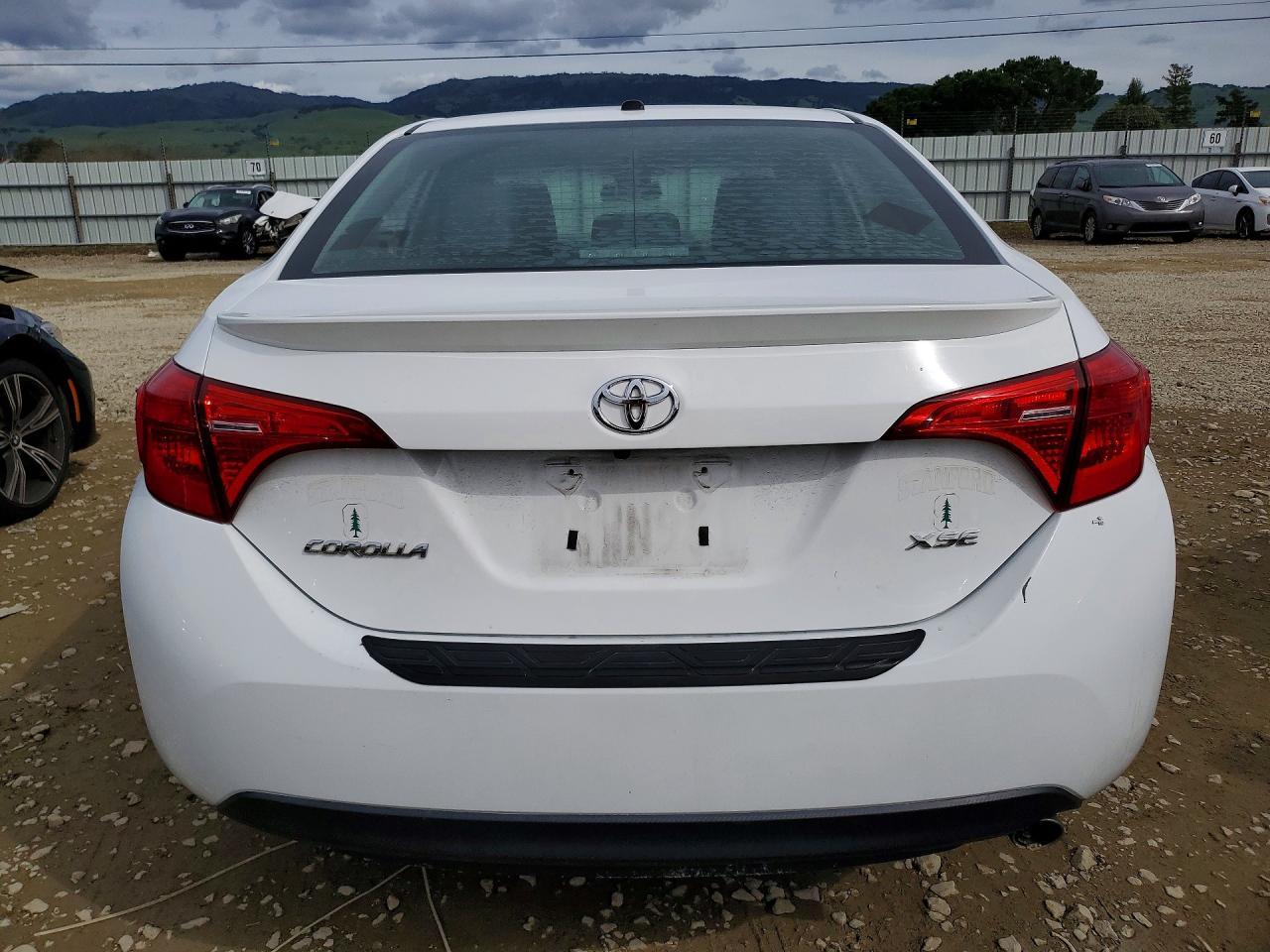 2019 TOYOTA COROLLA