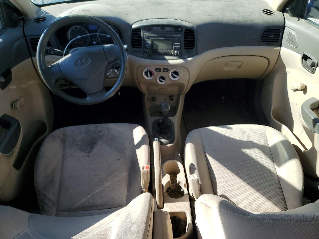 2010 HYUNDAI ACCENT