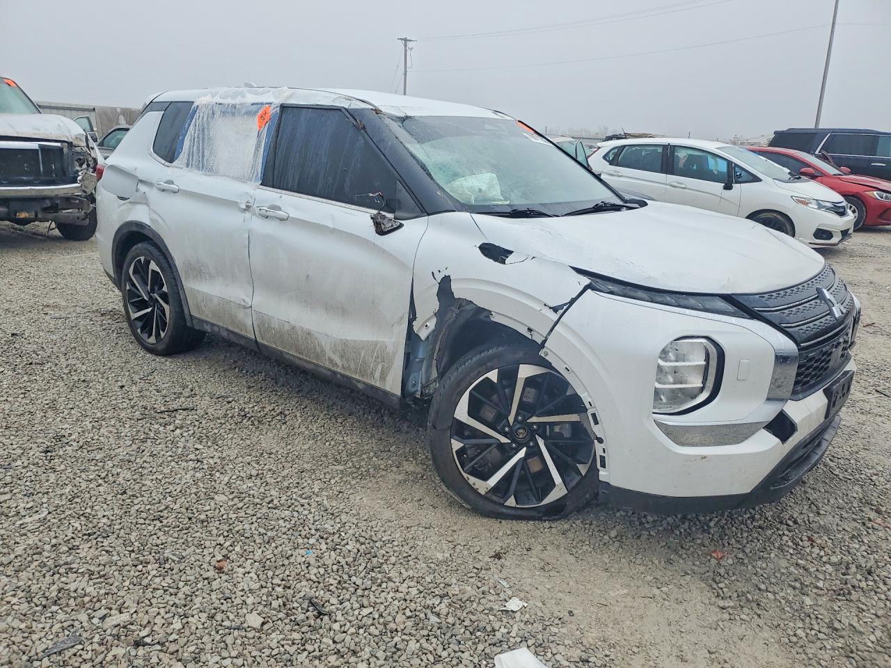 2022 MITSUBISHI outlander