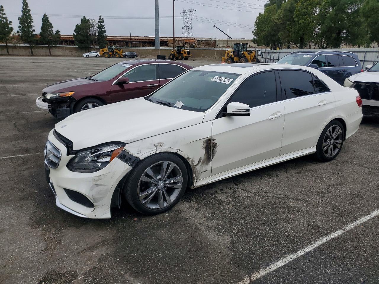 2014 MERCEDES-BENZ E-Class