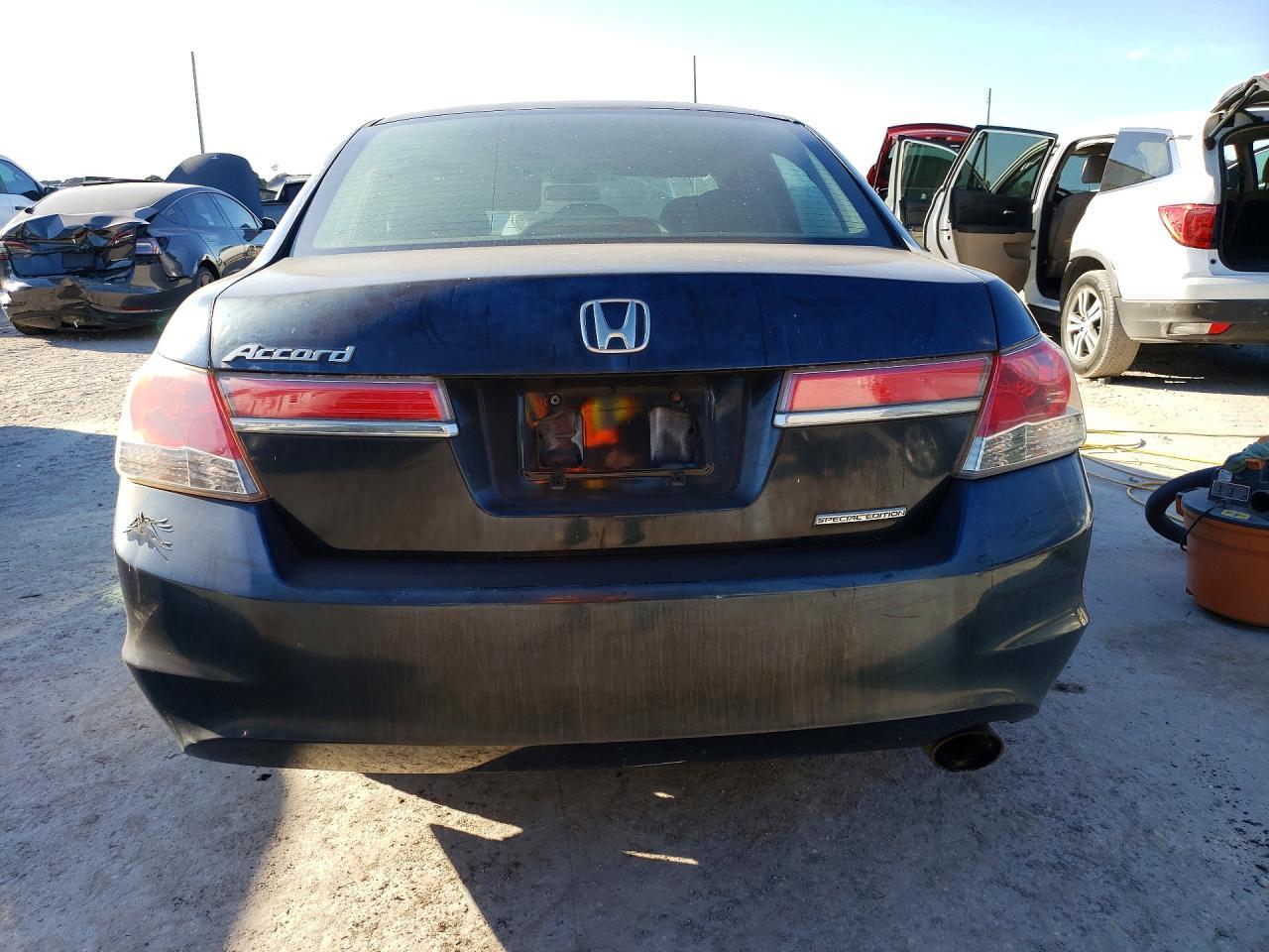 2012 HONDA ACCORD