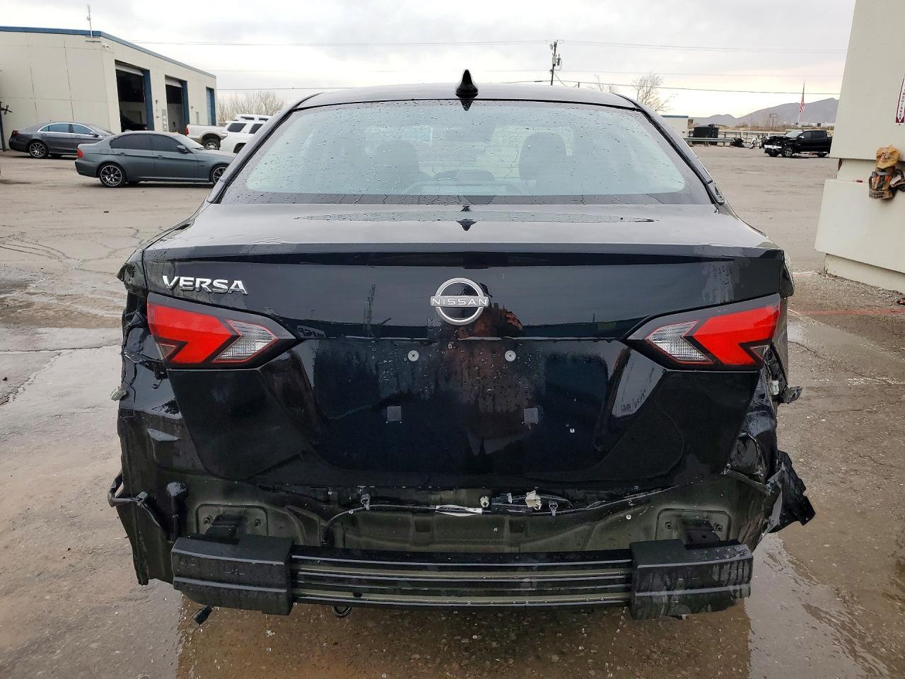 2025 NISSAN VERSA