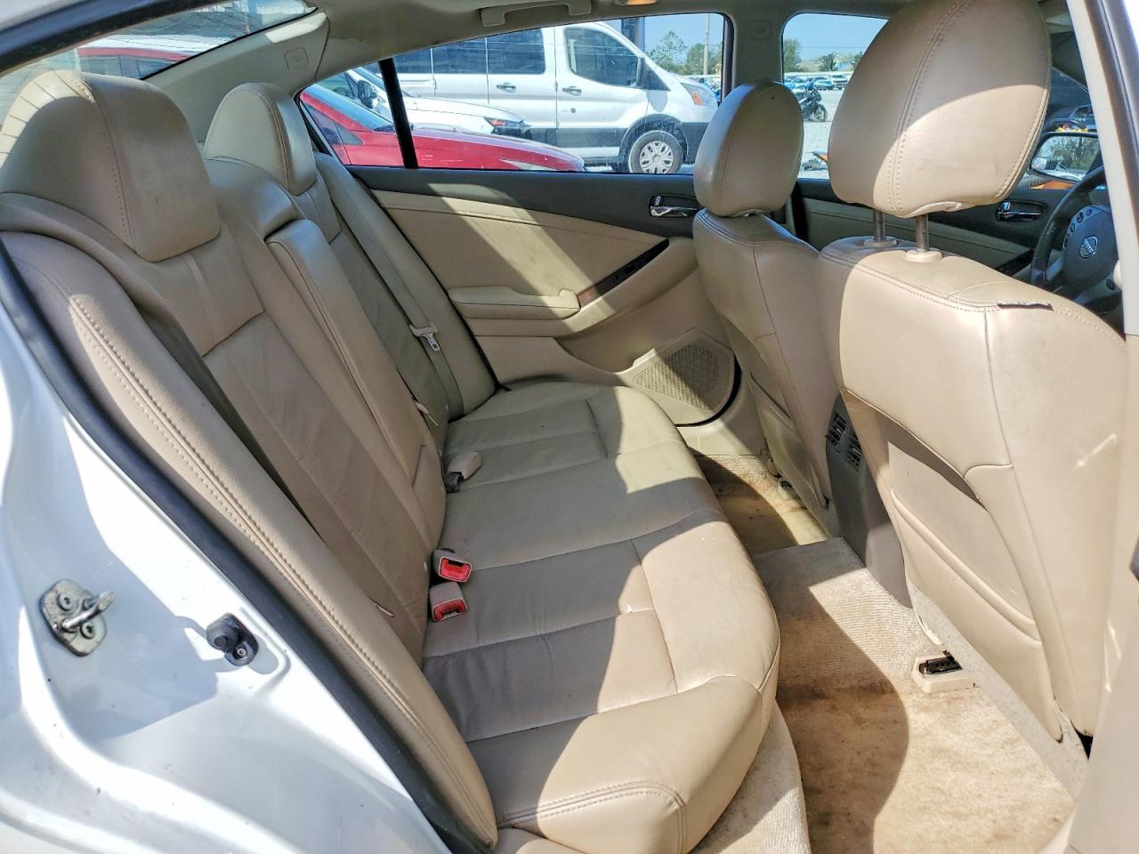 2012 NISSAN ALTIMA