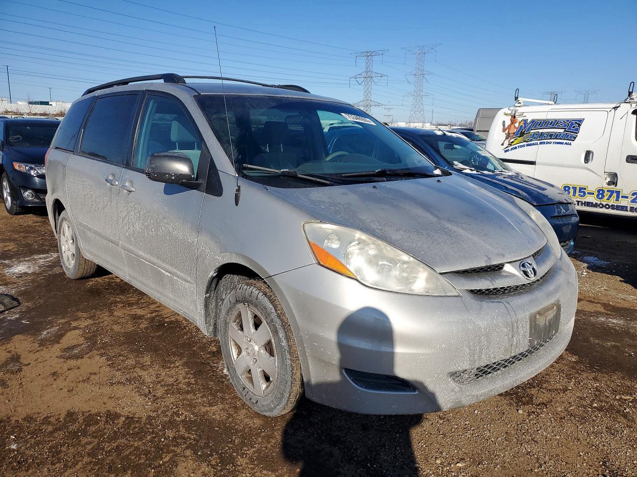 2007 TOYOTA SIENNA