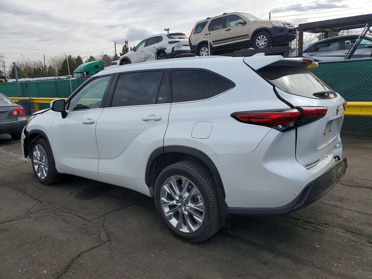 2023 TOYOTA HIGHLANDER
