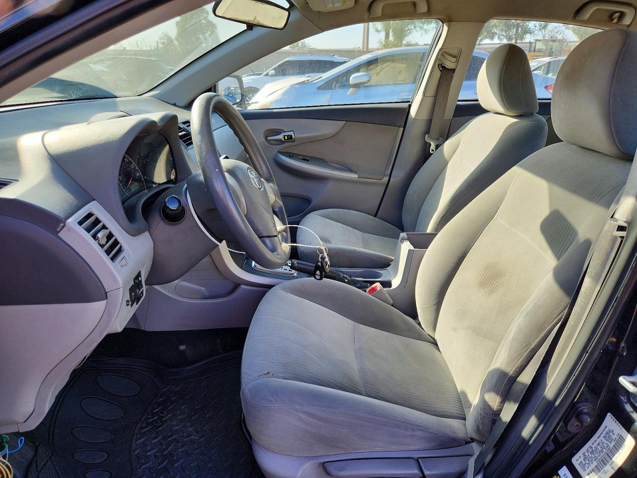 2010 TOYOTA COROLLA