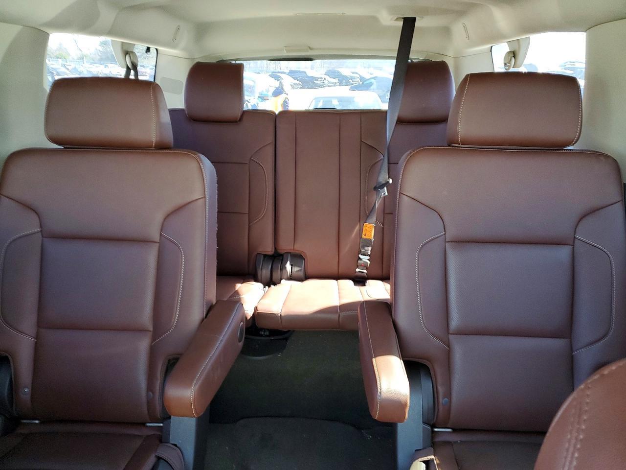 2015 CHEVROLET Suburban