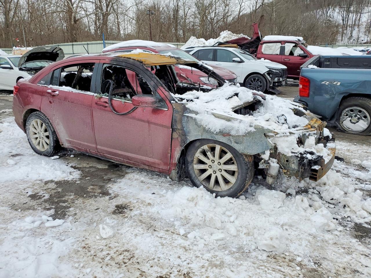 2011 CHRYSLER 200