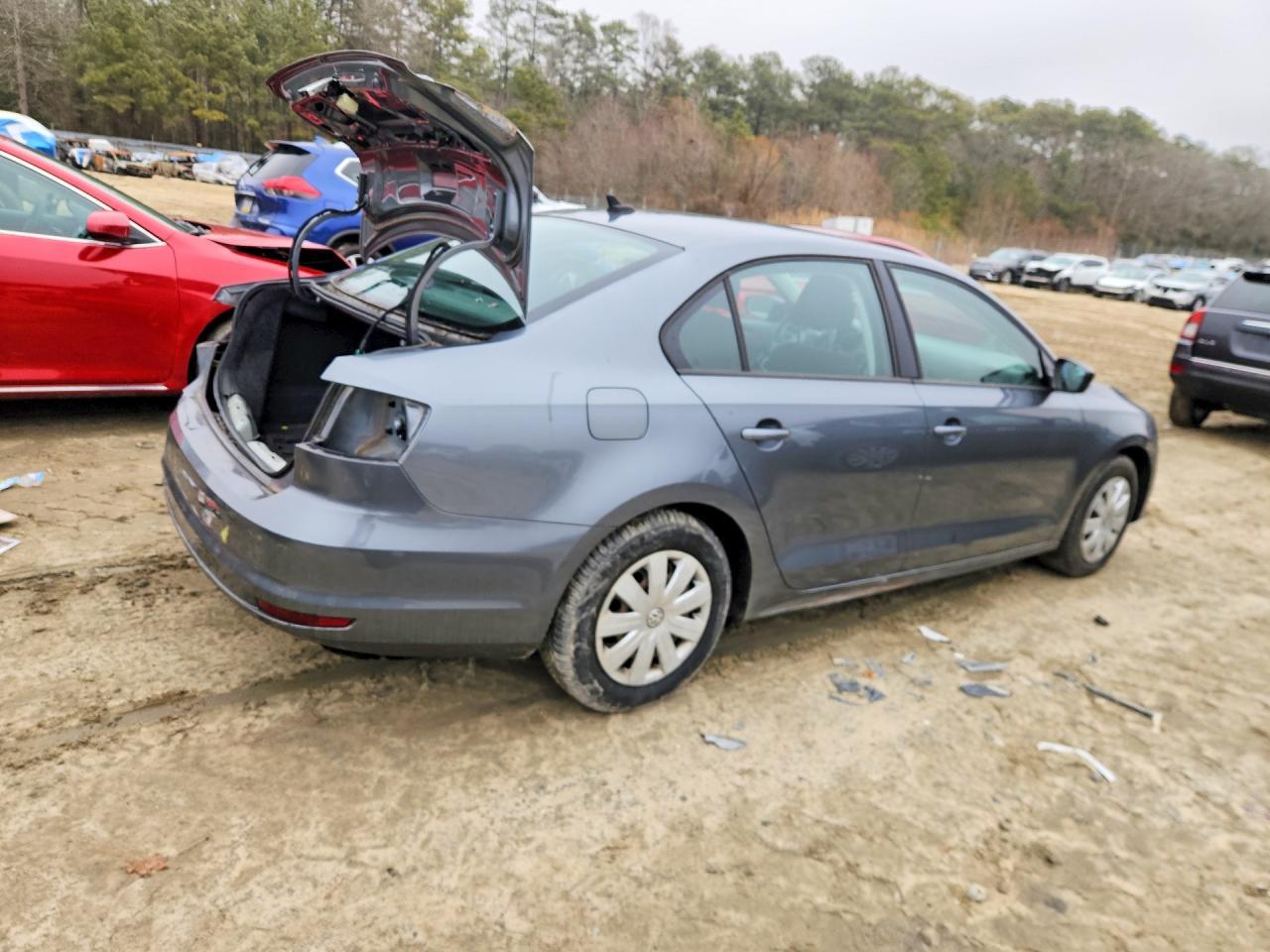 2016 VOLKSWAGEN JETTA