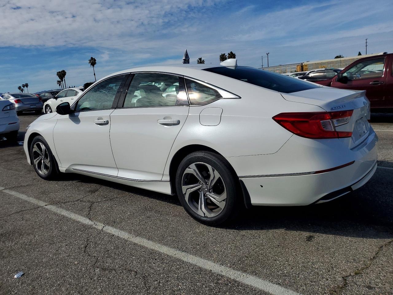 2018 HONDA ACCORD