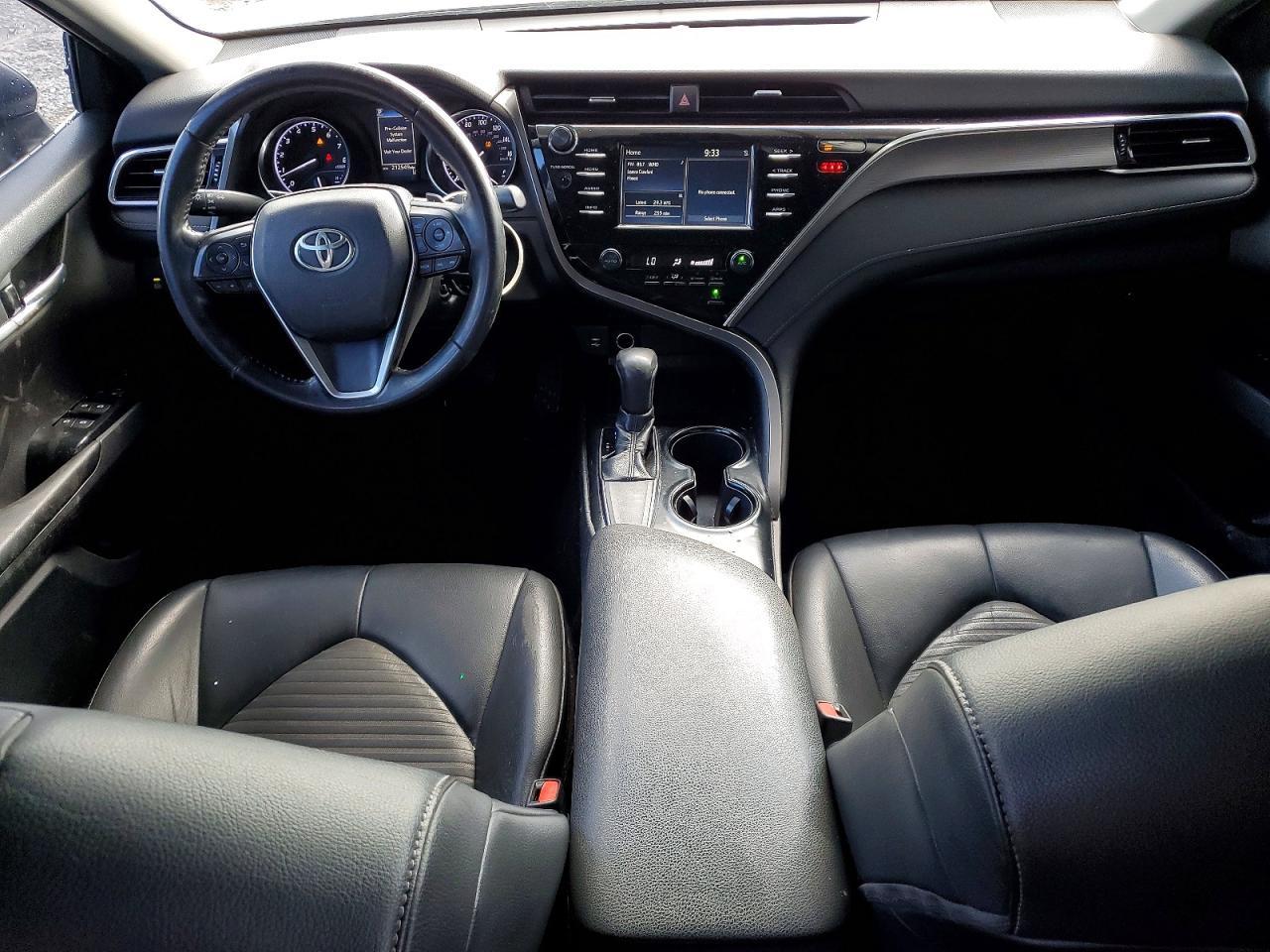 2018 TOYOTA CAMRY