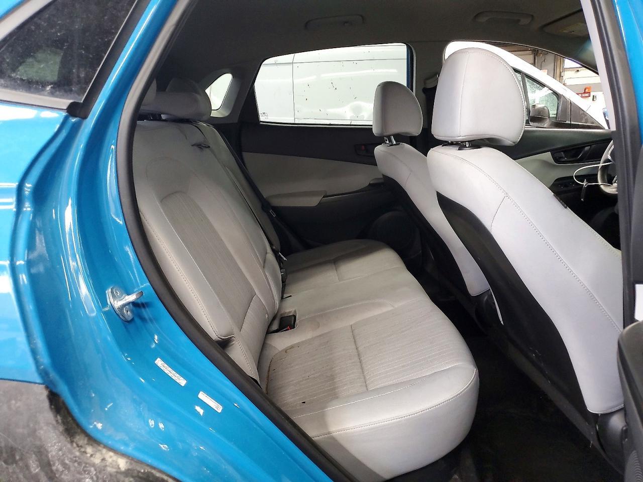 2023 HYUNDAI Kona