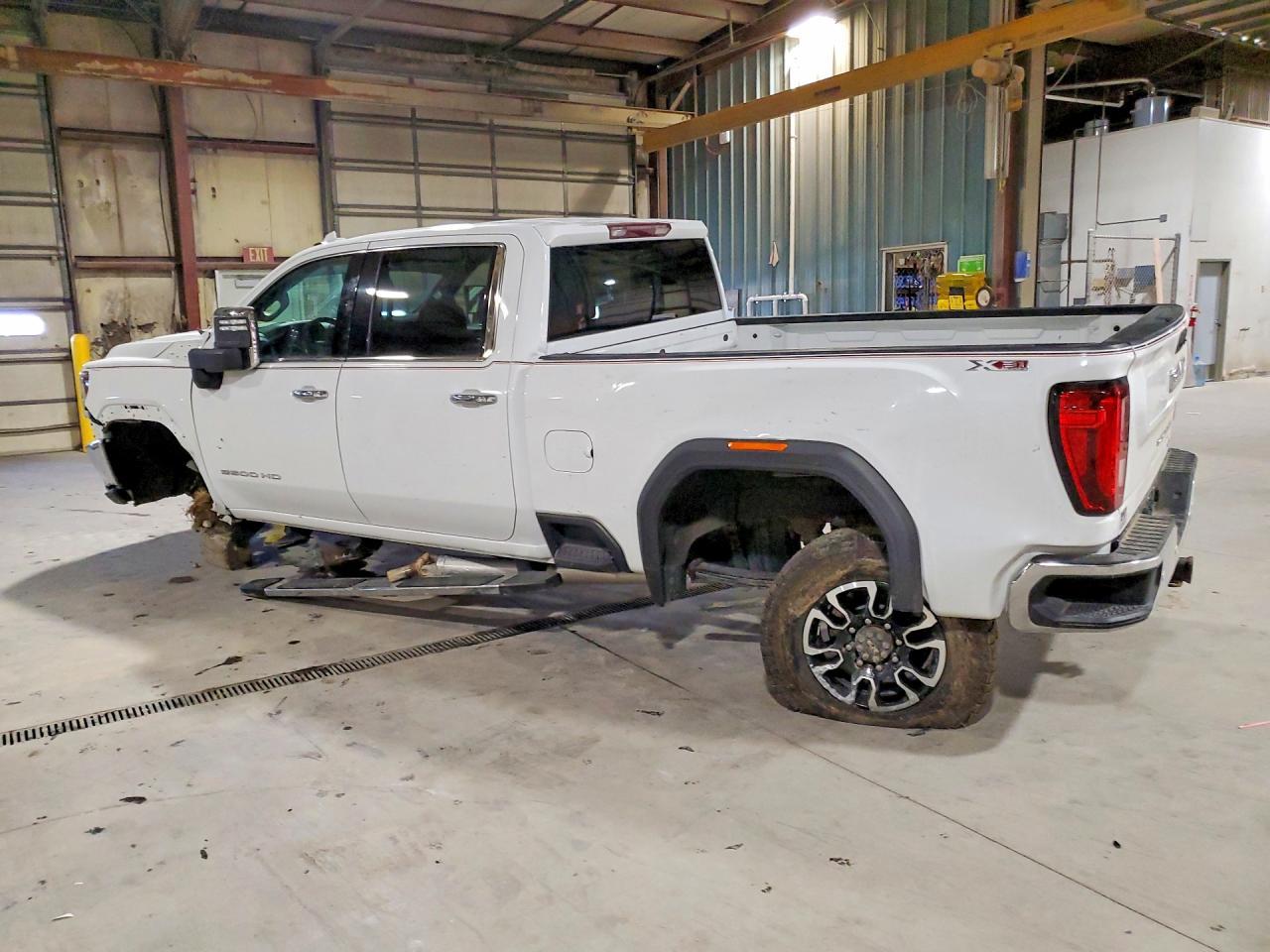 2020 GMC Sierra