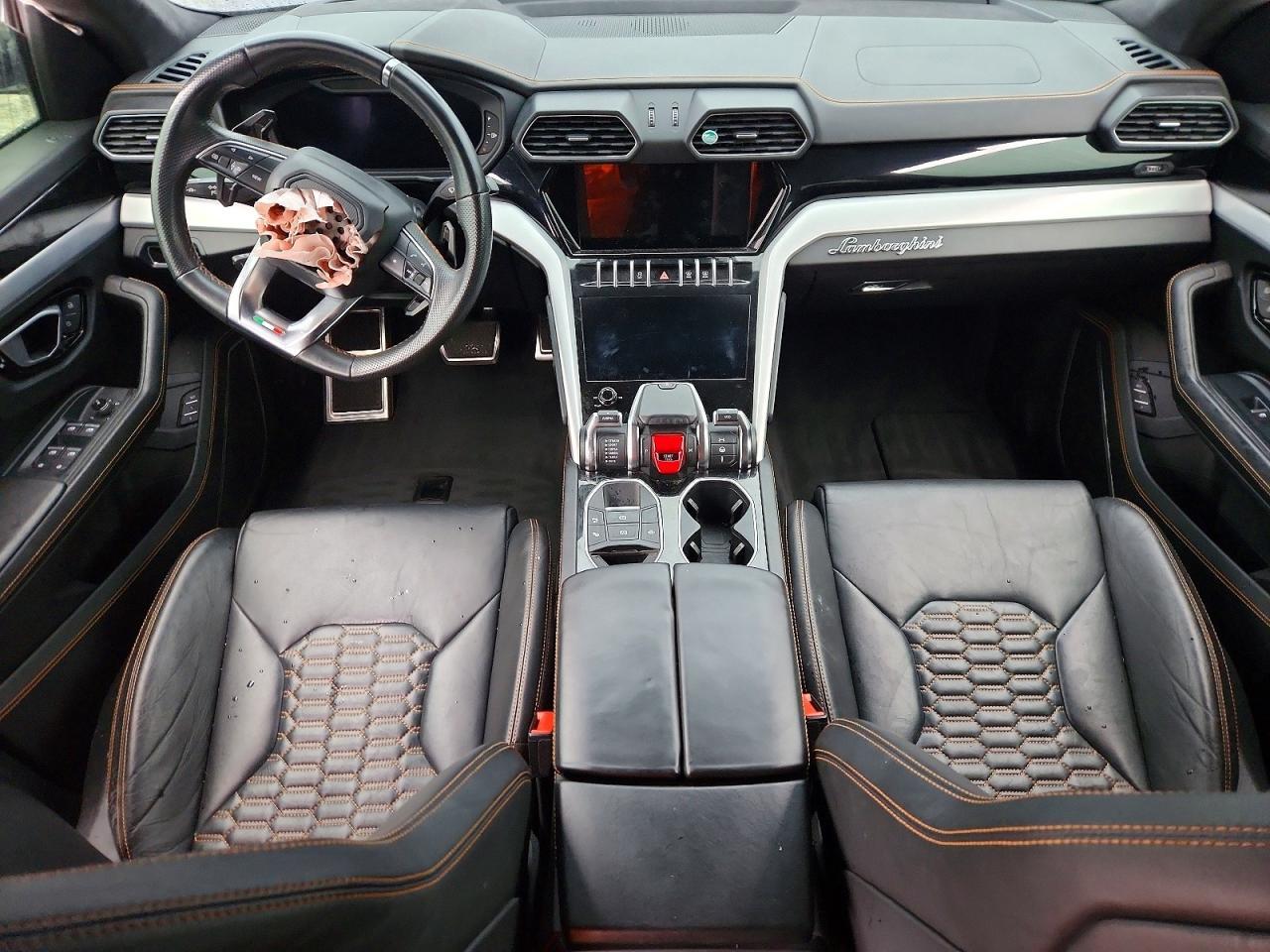 2021 Lamborghini Urus