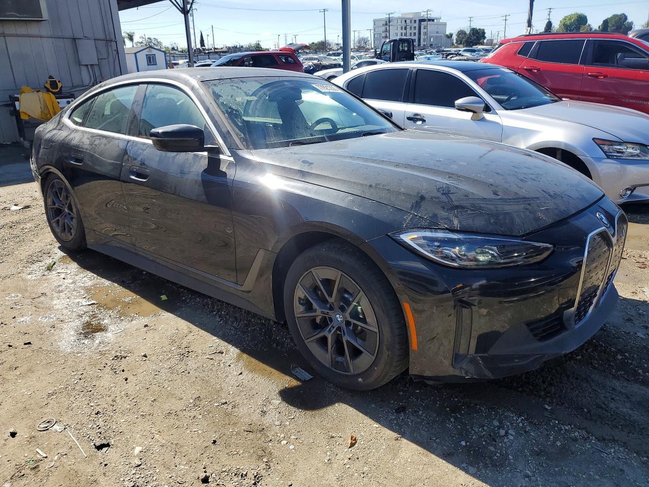 2024 BMW i4